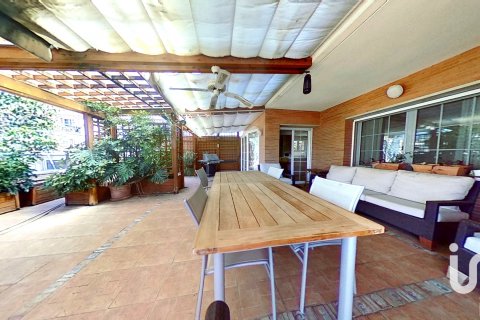 Talo myytävänä Salou, Tarragona, Espanja, 5 makuuhuonetta, 653 m2 No. 153574 - kuva 5