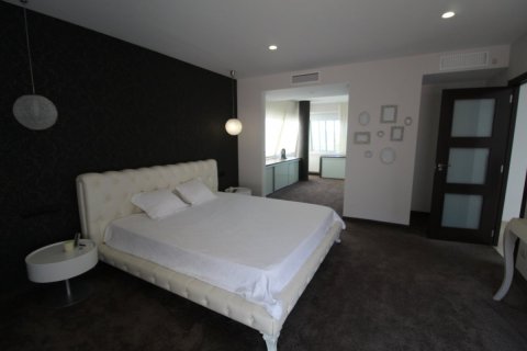 Villa à vendre Cullera, Valencia, Espagne, 4 chambres, 398 m2 No. 116475 - photo 28