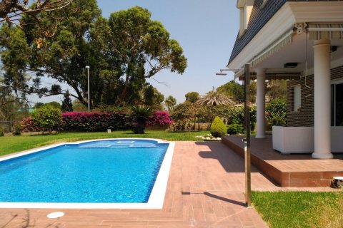 Villa à vendre Cullera, Valencia, Espagne, 4 chambres, 398 m2 No. 116475 - photo 3