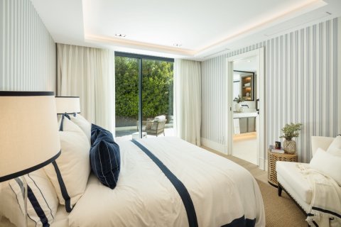 Villa for sale in Marbella, Malaga, Spain 7 bedrooms, 1636 sq.m. No. 162100 - photo 13