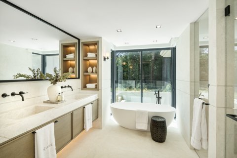 Villa for sale in Marbella, Malaga, Spain 7 bedrooms, 1636 sq.m. No. 162100 - photo 4