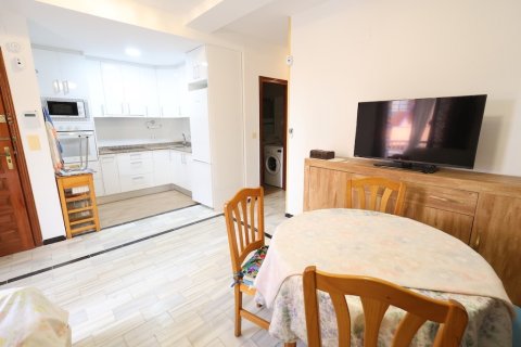 Apartment for sale in La Mata, Alicante, Spain 3 bedrooms, 67 sq.m. No. 183597 - photo 3