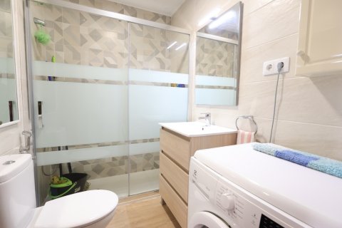 Apartment for sale in La Mata, Alicante, Spain 3 bedrooms, 67 sq.m. No. 183597 - photo 11