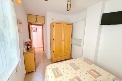 Apartment for sale in Guardamar del Segura, Alicante, Spain 3 bedrooms, 73 sq.m. No. 183602 - photo 7