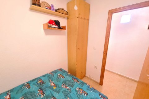 Apartment for sale in Guardamar del Segura, Alicante, Spain 3 bedrooms, 73 sq.m. No. 183602 - photo 11