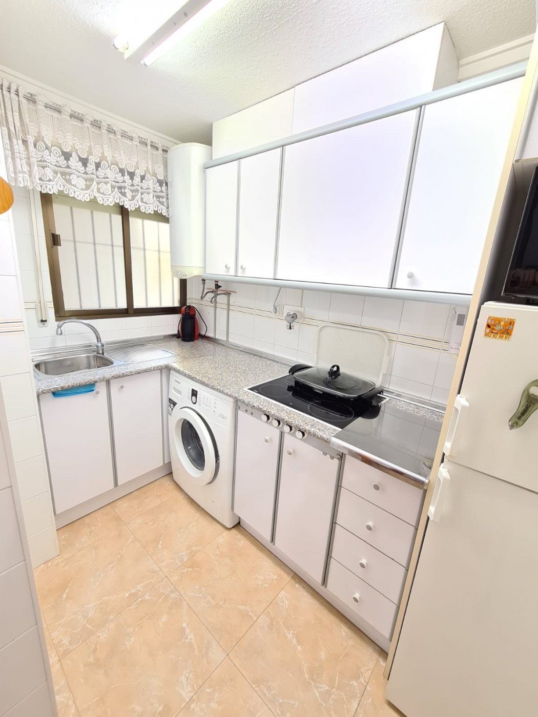 Apartament w Guardamar del Segura, Alicante, Hiszpania 3 sypialnie, 73 mkw. nr 183602