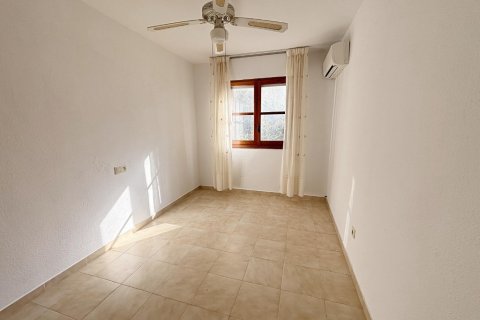 Apartment à vendre à Torrevieja, Alicante, Espagne, 1 chambre, 40 m2 No. 183598 - photo 3