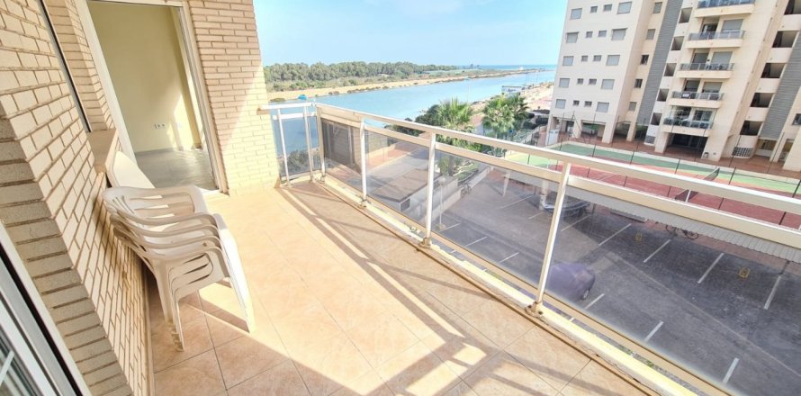 Appartamento a Guardamar del Segura, Alicante, Spagna 2 camere da letto, 69 mq. N° 183600
