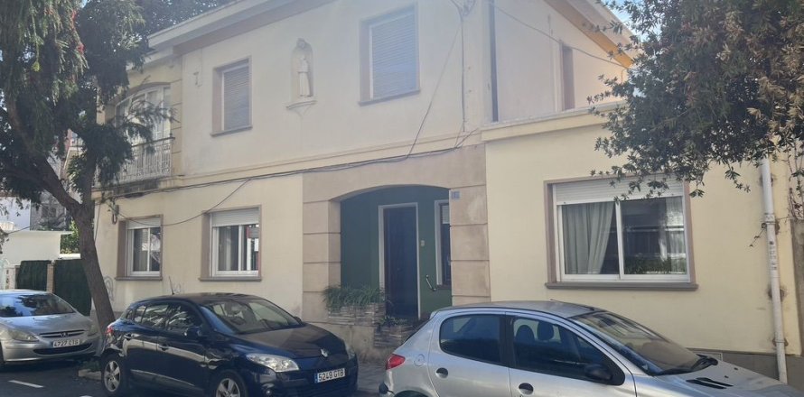 Huvila Denia, Alicante, Espanja 352 m2 No. 195326