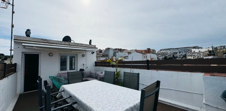 Talo Blanes, Girona, Espanja 4 makuuhuonetta, 180 m2 No. 155287