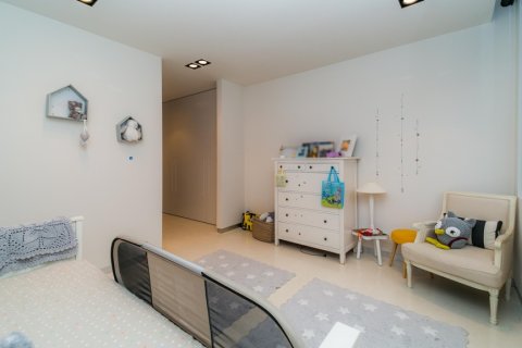 Huvila vuokrattavana Las Rozas de Madrid, Madrid, Espanja, 7 makuuhuonetta, 750 m2 No. 155286 - kuva 22