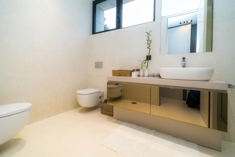 Huvila vuokrattavana Las Rozas de Madrid, Madrid, Espanja, 7 makuuhuonetta, 750 m2 No. 155286 - kuva 26