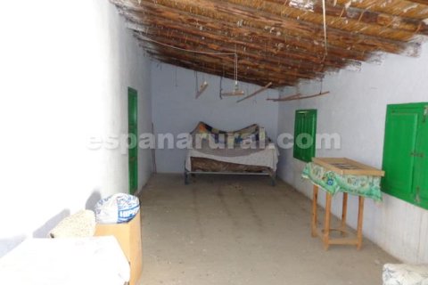 House for sale in Partaloa, Almeria, Spain 3 bedrooms, 160 sq.m. No. 184091 - photo 9