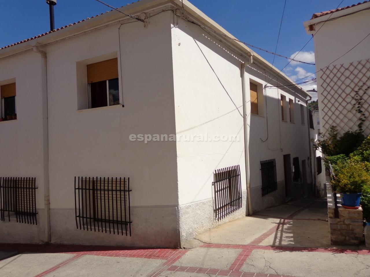 Radhus i Purchena, Almeria, Spanien 7 sovrum,  Nr. 184098