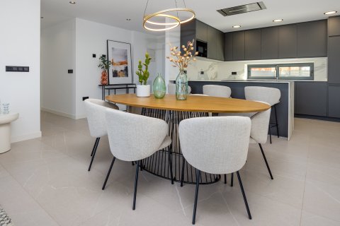 Sunset Lake Views en Torrevieja, Alicante, España No. 154597 - foto 10