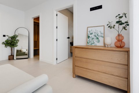 Sunset Lake Views en Torrevieja, Alicante, España No. 154597 - foto 12