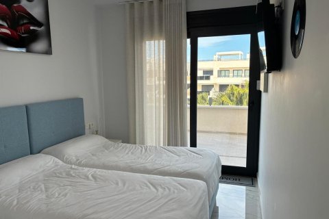 Wohnung zum Verkauf in Alicante, Spanien 3 Schlafzimmer, Nr. 190347 - Foto 13