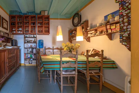 Apartment for sale in Barcelona, Spain 8 bedrooms, 230 sq.m. No. 166943 - photo 12