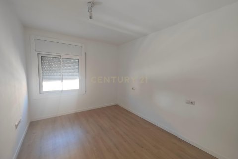 Wohnung zum Verkauf in Terrassa, Barcelona, Spanien 3 Schlafzimmer, 121 m2 Nr. 166945 - Foto 9