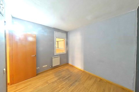 Huoneisto myytävänä Sabadell, Barcelona, Espanja, 4 makuuhuonetta, 90 m2 No. 166941 - kuva 21