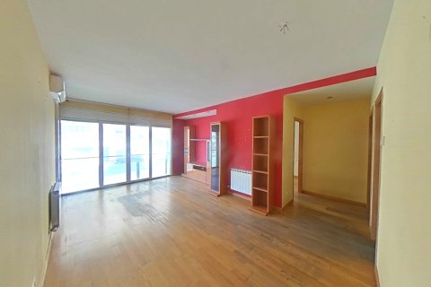 Huoneisto Sabadell, Barcelona, Espanja 4 makuuhuonetta, 90 m2 No. 166941