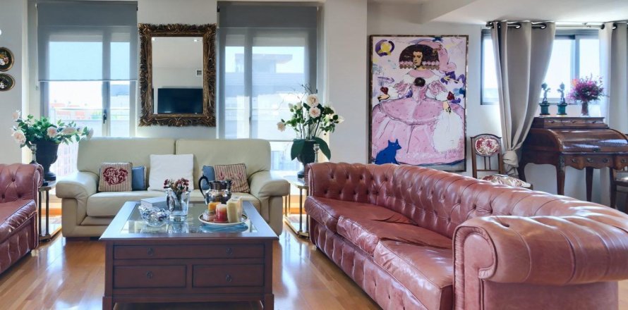 Apartment Valencia, Espagne 5 chambres, 290 m2 No. 133311