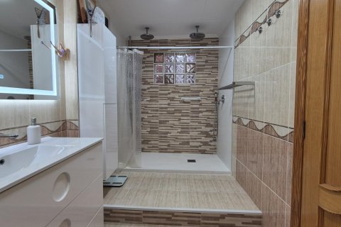 Apartment à vendre Valencia, Espagne, 3 chambres, 150 m2 No. 133309 - photo 5