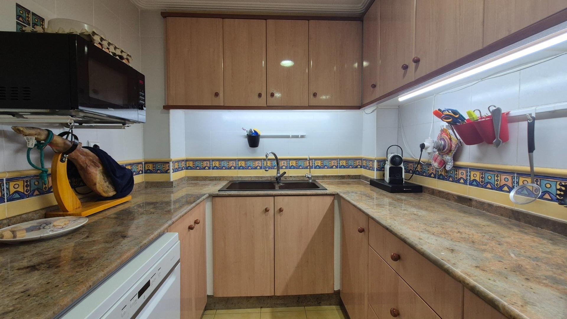 Dzīvoklis Valencia, Spānijā 3 istabas, 150 m2 Nr. 133309
