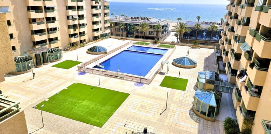 Apartamento Valencia, València, España 1 dormitorio, 72 m2 No. 133310
