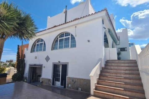 Villa for sale Urbanizacion Las Filipinas, Alicante, Spain 6 bedrooms, 289 sq.m. No. 133306 - photo 2