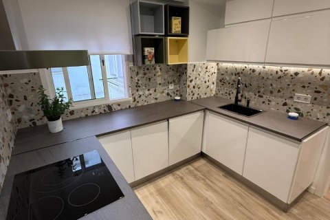 Apartment for sale Valencia, Spain 4 bedrooms, 102 sq.m. No. 133308 - photo 9