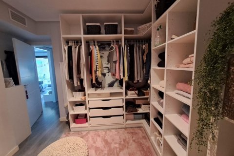 Appartamento in vendita Valencia, Spagna 2 camere da letto, 120 mq. N° 133307 - foto 11