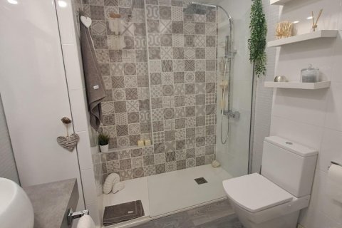 Wohnung zum Verkauf Valencia, Spanien 2 Schlafzimmer, 120 m2 Nr. 133307 - Foto 16