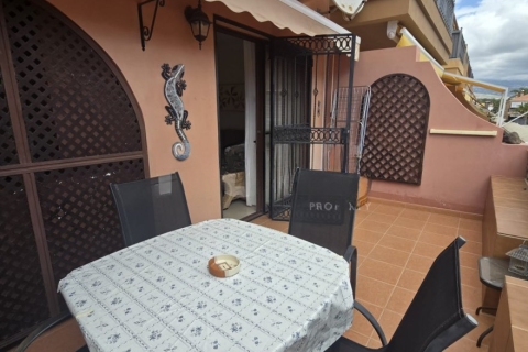 Apartment à Costa del Silencio, Tenerife, Espagne 2 chambres, 68 m2 No. 194476