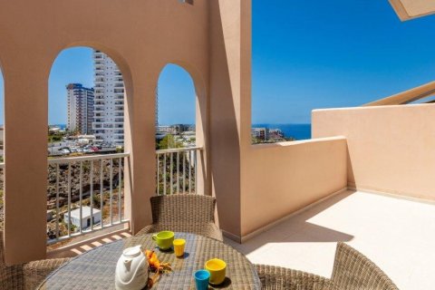 Продажа квартиры в Плайя Параисо, Тенерифе, Испания 2 спальни, 76м2 №194477 - фото 3