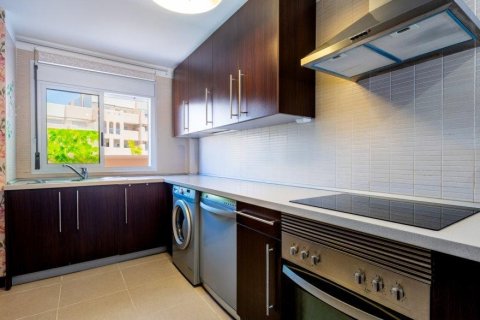 Продажа квартиры в Плайя Параисо, Тенерифе, Испания 2 спальни, 76м2 №194477 - фото 15