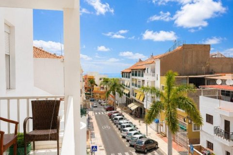 Huoneisto myytävänä Adeje, Tenerife, Espanja, 2 makuuhuonetta, 60 m2 No. 194473 - kuva 2