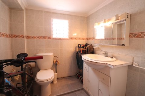 Kamienica w Benijofar, Alicante, Hiszpania 3 sypialnie, 74 mkw. nr 146579 – zdjęcie 14