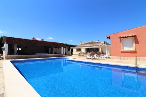 Finca zum Verkauf in Daya Vieja, Alicante, Spanien 6 Schlafzimmer, 299 m2 Nr. 146578 - Foto 4