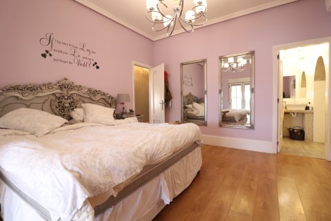 Finca zum Verkauf in Daya Vieja, Alicante, Spanien 6 Schlafzimmer, 299 m2 Nr. 146578 - Foto 16