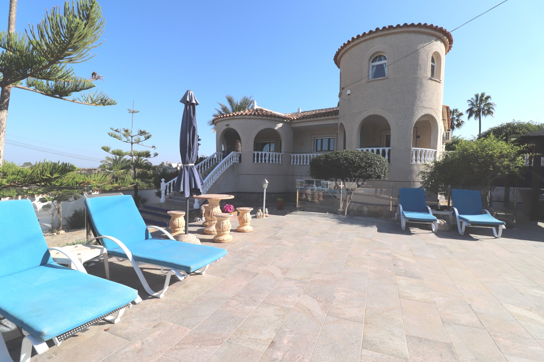 Villa en Algorfa, Alicante, España 5 dormitorios, 375 m2 No. 146581