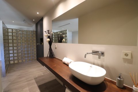 Finca for sale in Aspe, Alicante, Spain 5 bedrooms, 360 sq.m. No. 146575 - photo 20