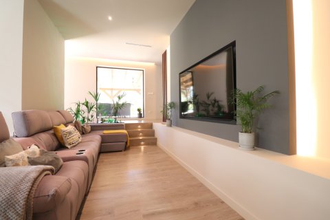 Finca for sale in Aspe, Alicante, Spain 5 bedrooms, 360 sq.m. No. 146575 - photo 6