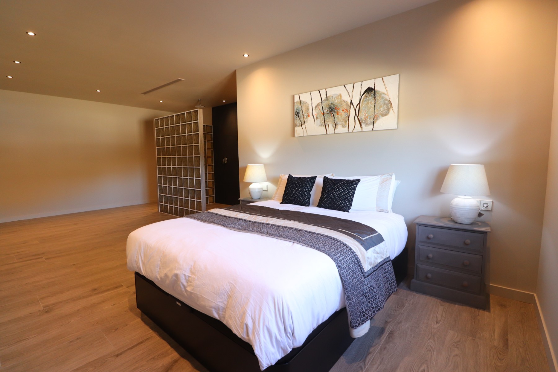 Finca a Aspe, Alicante, Spagna 5 camere da letto, 360 mq. N° 146575