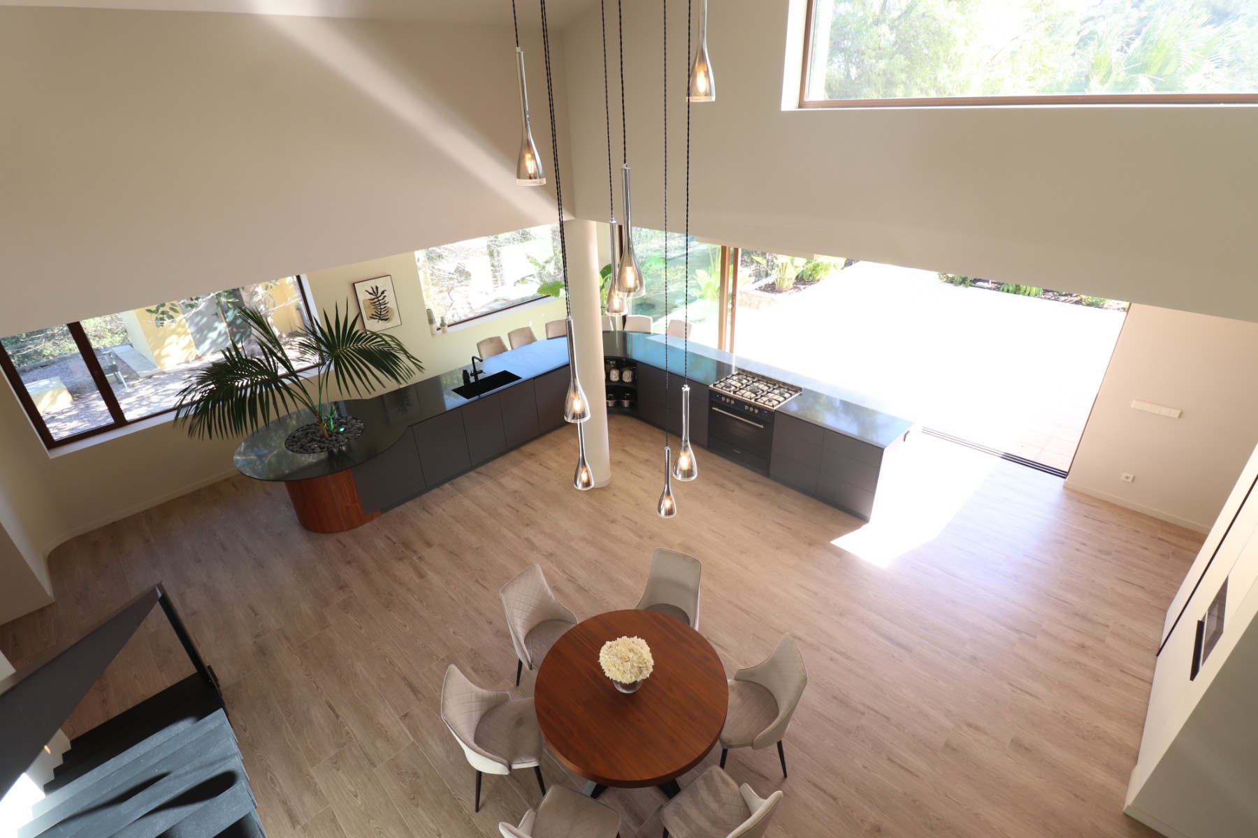 Finca a Aspe, Alicante, Spagna 5 camere da letto, 360 mq. N° 146575