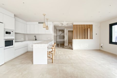 House for sale in Roses, Girona, Spain 4 bedrooms, 200 sq.m. No. 157166 - photo 5