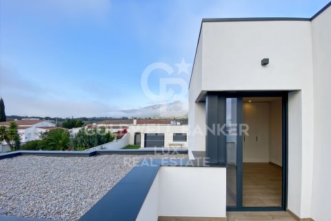 House for sale in Roses, Girona, Spain 4 bedrooms, 200 sq.m. No. 157166 - photo 16