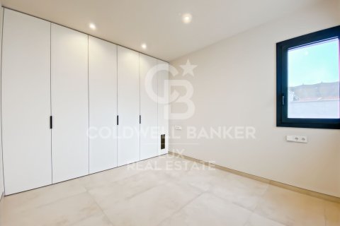 House for sale in Roses, Girona, Spain 4 bedrooms, 200 sq.m. No. 157166 - photo 9