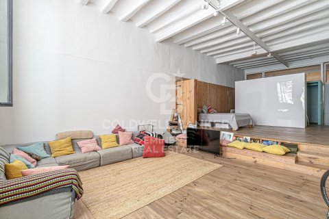 Продажа квартиры в Барселона, Испания 1 спальня, 174м2 №157167 - фото 27