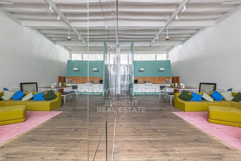 Продажа квартиры в Барселона, Испания 1 спальня, 174м2 №157167 - фото 10